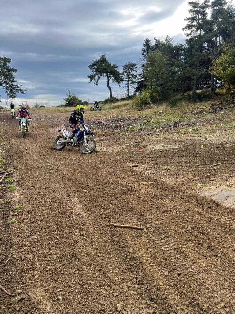 Initiation enduro et trial domaine de Rochepaule